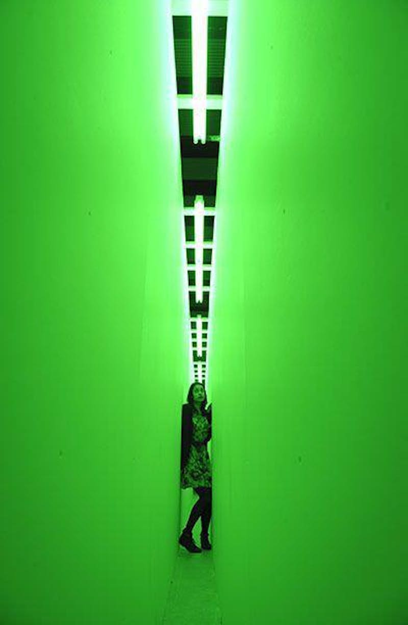 Bruce Nauman: Green Light Corridor (1970) Installation